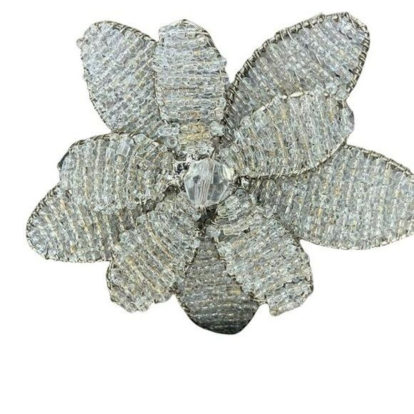 Beaded Clear Flower Napkin Rings set of 4 Crystal silver table scape - Picture 5 of 6